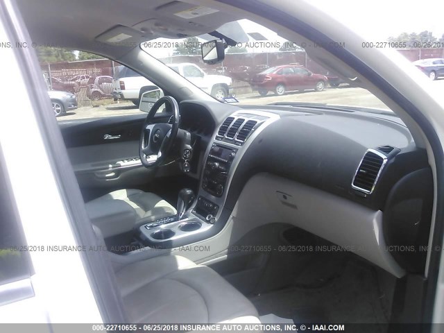 1GKER23D09J166231 - 2009 GMC ACADIA SLT-1 WHITE photo 5