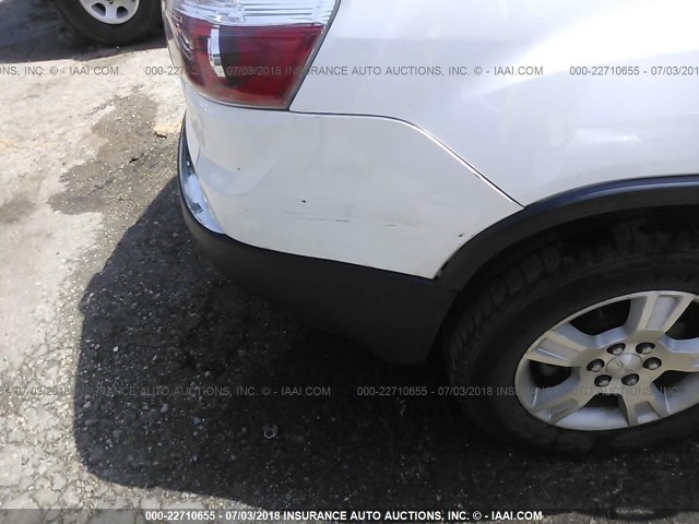 1GKER23D09J166231 - 2009 GMC ACADIA SLT-1 Weiß Foto 6