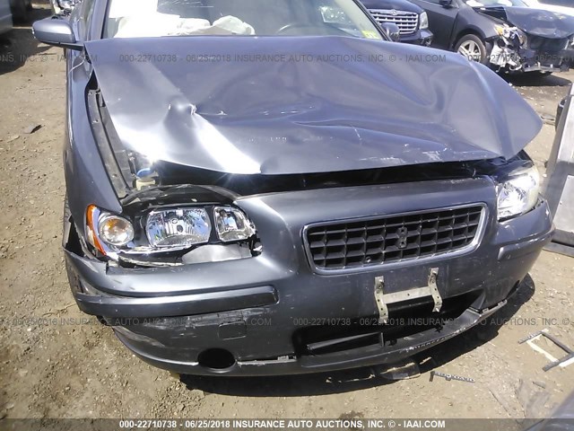 YV1RS592952481861 - 2005 VOLVO S60 2.5T GRAY photo 6