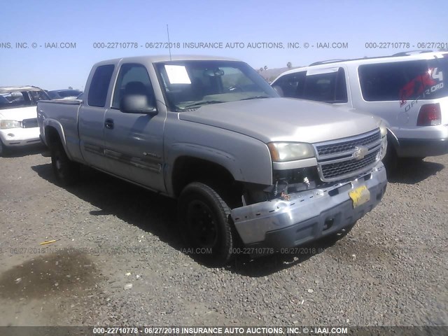 1GCHC29U97E142212 - 2007 CHEVROLET SILVERADO C2500 HEAVY DUTY SILVER photo 1