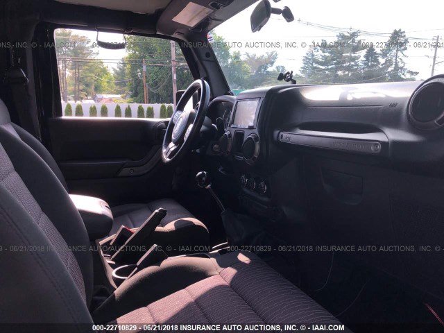 1J4AA2D1XBL608751 - 2011 JEEP WRANGLER SPORT 黑色 照片 5