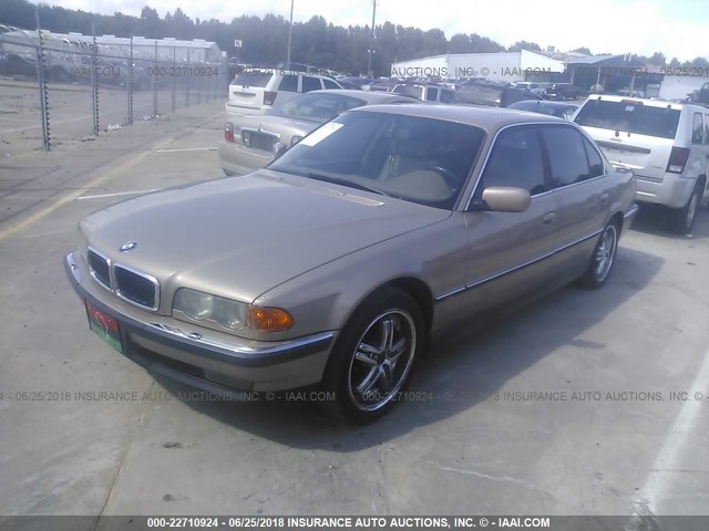 WBAGH8347YDP15735 - 2000 BMW 740 IL GOLD photo 2