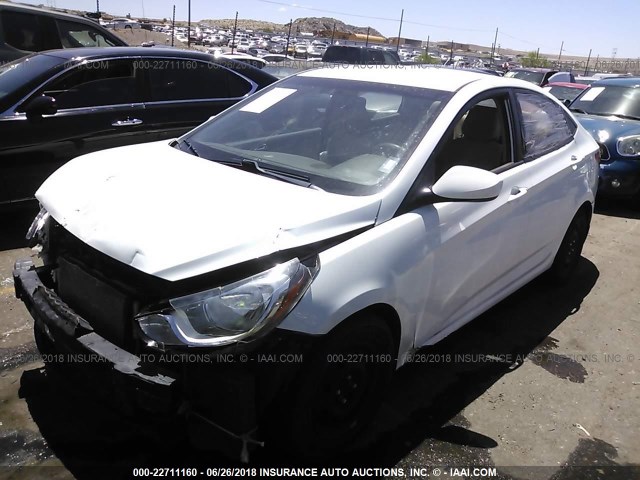 KMHCT4AE3EU695284 - 2014 HYUNDAI ACCENT GLS/GS WHITE photo 2