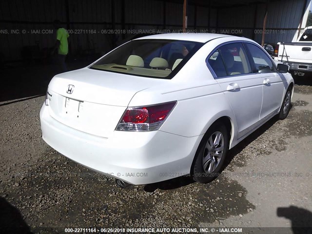 JHMCP26458C073937 - 2008 HONDA ACCORD LXP WHITE photo 4