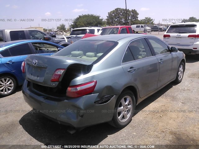 4T1BK46K87U528144 - 2007 TOYOTA CAMRY NEW GENERAT LE/XLE/SE GREEN photo 4