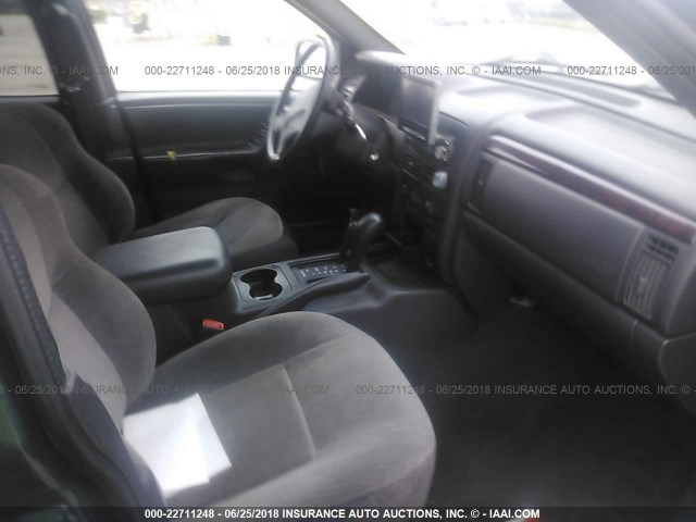 1J4GW48S9YC194817 - 2000 JEEP GRAND CHEROKEE LAREDO GREEN photo 5