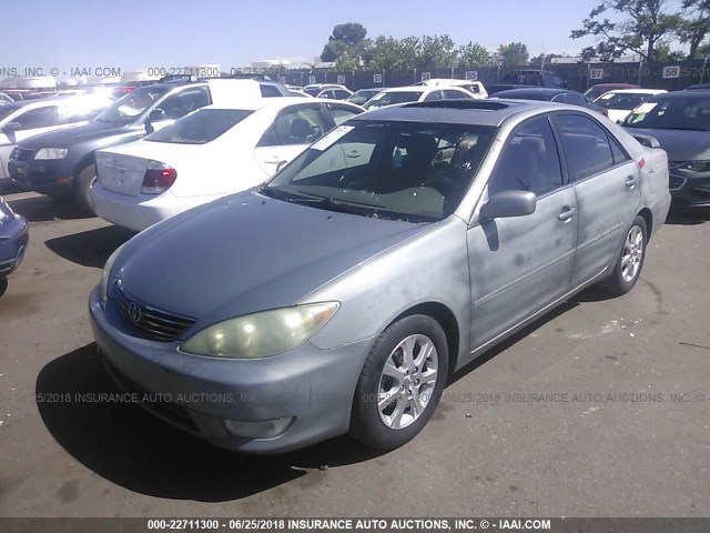 4T1BE30K35U979456 - 2005 TOYOTA CAMRY LE/XLE/SE 灰色 照片 2