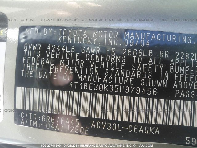 4T1BE30K35U979456 - 2005 TOYOTA CAMRY LE/XLE/SE 灰色 照片 9