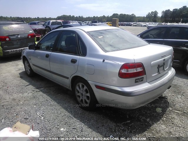 YV1VS29561F621102 - 2001 VOLVO S40 1.9T SILVER photo 3