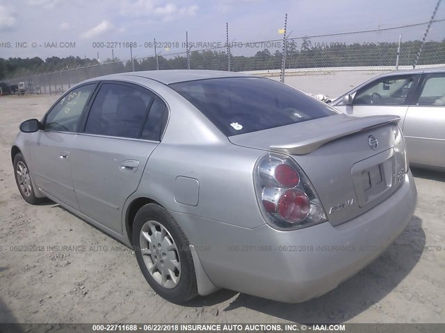 1N4AL11DX4C152557 - 2004 NISSAN ALTIMA S/SL SILVER photo 3