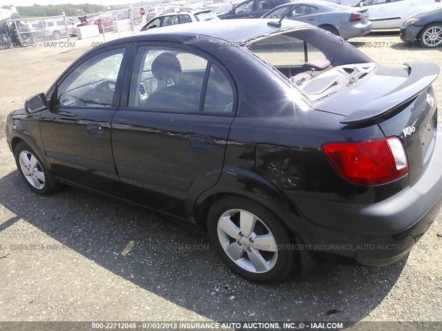 KNADE223396452618 - 2009 KIA RIO LX/SX BLACK photo 3