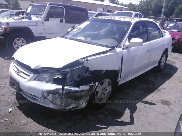 1HGCG16531A011959 - 2001 HONDA ACCORD EX WHITE photo 2