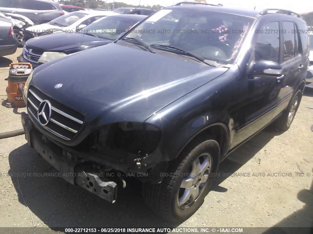 4JGAB75E14A461862 - 2004 MERCEDES-BENZ ML 500 BLUE photo 2