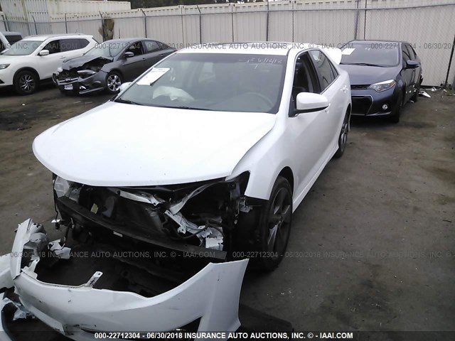 4T1BF1FK0EU757420 - 2014 TOYOTA CAMRY L/SE/LE/XLE Ağ foto 2