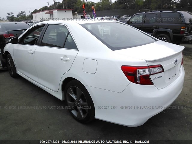4T1BF1FK0EU757420 - 2014 TOYOTA CAMRY L/SE/LE/XLE Ağ foto 3