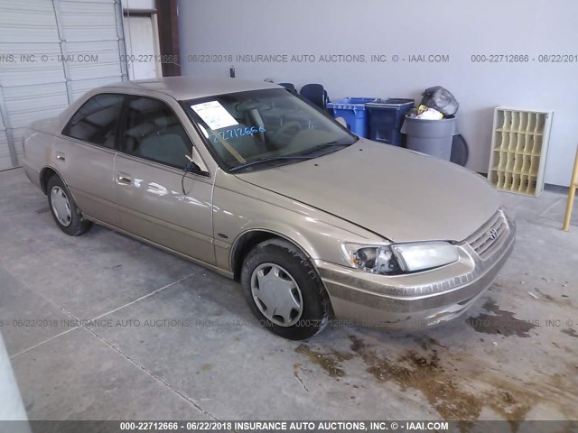 4T1BG22KXXU565210 - 1999 TOYOTA CAMRY CE/LE/XLE SILVER photo 1