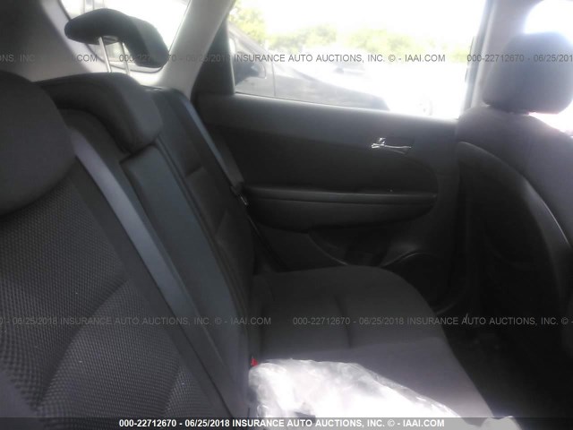 KMHDC86E99U032277 - 2009 HYUNDAI ELANTRA TOURING  SILVER photo 8