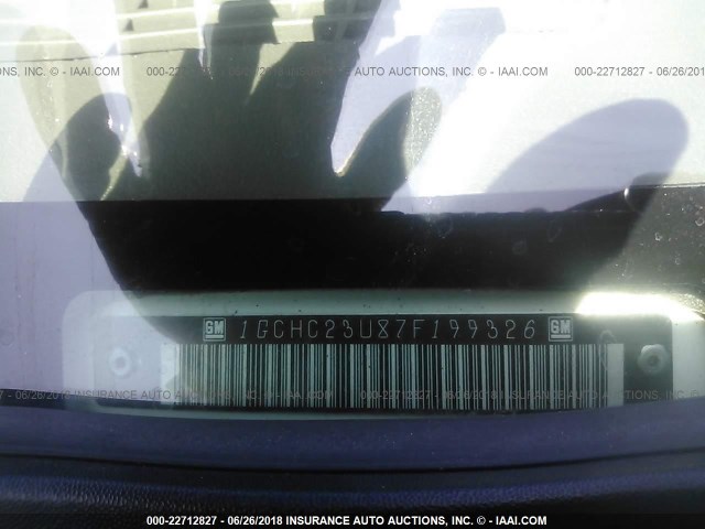 1GCHC23U87F199326 - 2007 CHEVROLET SILVERADO C2500 HEAVY DUTY WHITE photo 9