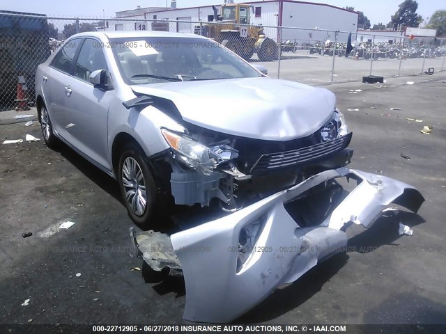 4T1BF1FK6DU241173 - 2013 TOYOTA CAMRY L/SE/LE/XLE 银色 照片 1