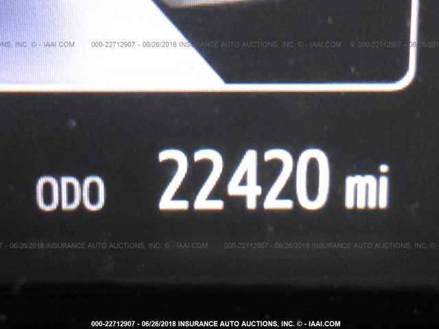 4T1BF1FK7HU341420 - 2017 TOYOTA CAMRY LE/XLE/SE/XSE SILVER photo 7