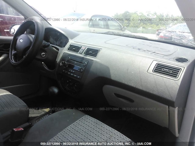 1FAFP34N97W338586 - 2007 FORD FOCUS ZX4/S/SE/SES 白色 照片 5