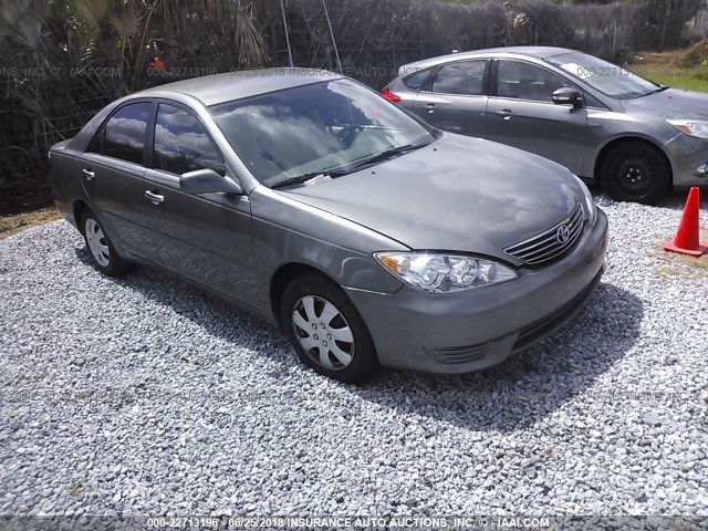 4T1BE32K06U723497 - 2006 TOYOTA CAMRY LE/XLE/SE ნაცრისფერი ფოტო 1