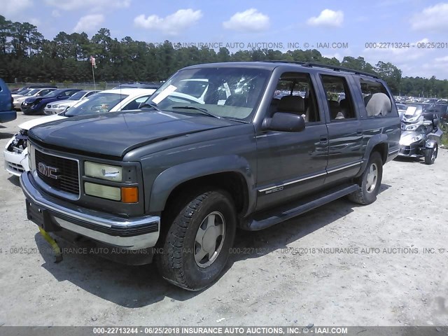 3GKFK16R2XG512840 - 1999 GMC SUBURBAN K1500 GRAY photo 2