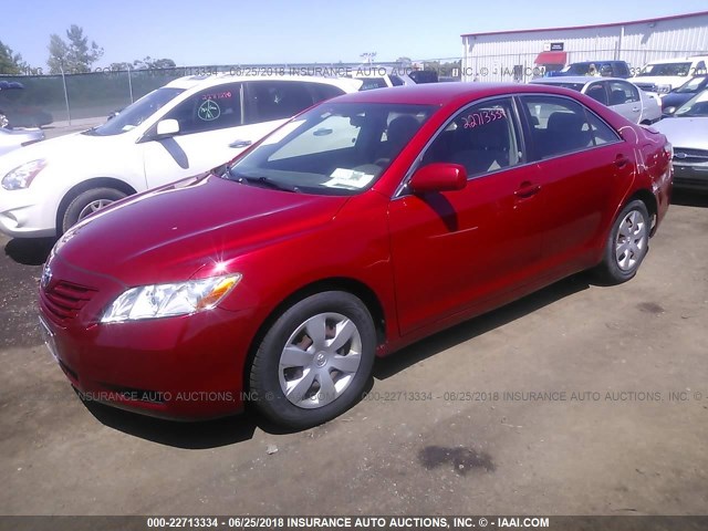 4T1BE46K57U137539 - 2007 TOYOTA CAMRY NEW GENERAT CE/LE/XLE/SE RED photo 2