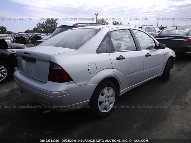 1FAFP34N37W274027 - 2007 FORD FOCUS ZX4/S/SE/SES 灰色 照片 4