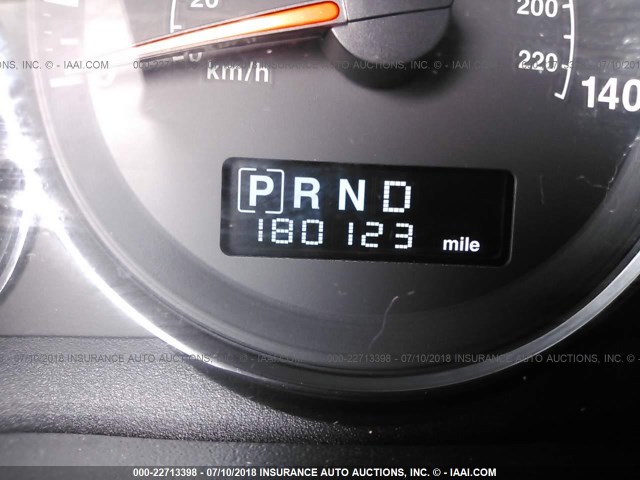 1J4RG4GK8AC112749 - 2010 JEEP COMMANDER SPORT Silber Foto 7