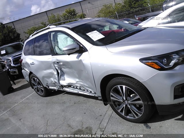 5N1DR2MN1HC642595 - 2017 NISSAN PATHFINDER S/SV/SL/PLATINUM SILVER photo 1