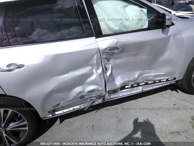 5N1DR2MN1HC642595 - 2017 NISSAN PATHFINDER S/SV/SL/PLATINUM SILVER photo 6