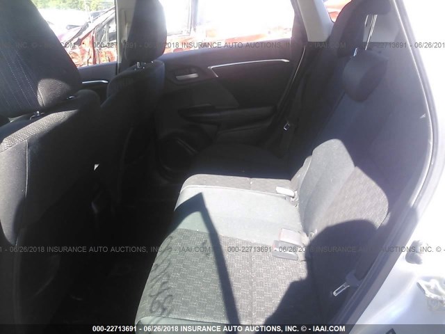 3HGGK5H58FM707599 - 2015 HONDA FIT LX SILVER photo 8