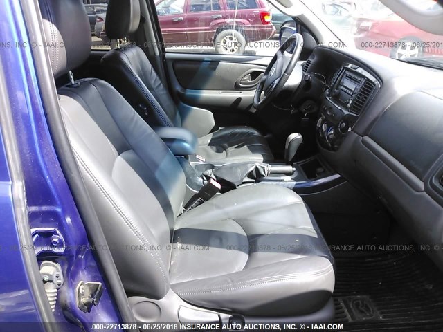 4F2CZ96195KM16471 - 2005 MAZDA TRIBUTE S BLUE photo 5