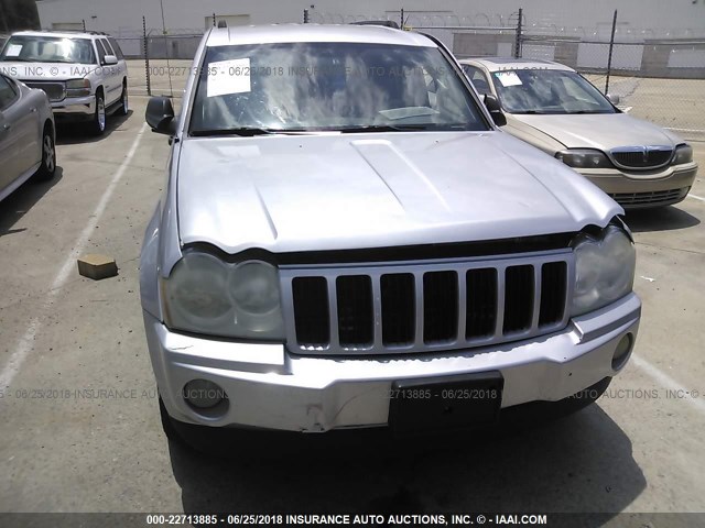 1J4GR48K55C508658 - 2005 JEEP GRAND CHEROKEE LAREDO/COLUMBIA/FREEDOM 银色 照片 6