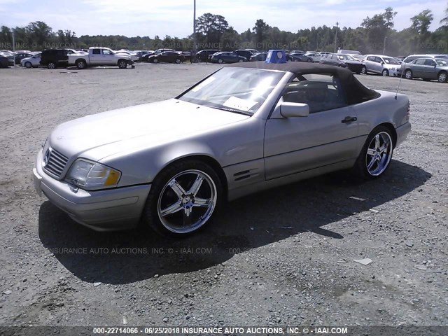 WDBFA67F1WF163054 - 1998 MERCEDES-BENZ SL 500 TAN photo 2