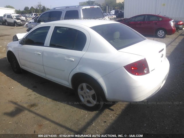 1G1AK52F557583797 - 2005 CHEVROLET COBALT WHITE photo 3