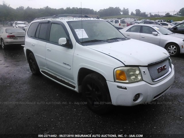 1GKES63M672127792 - 2007 GMC ENVOY DENALI WHITE photo 1