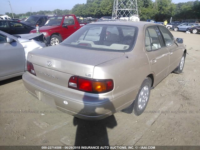 4T1BG12K0TU745512 - 1996 TOYOTA CAMRY DX/LE/XLE GOLD photo 4