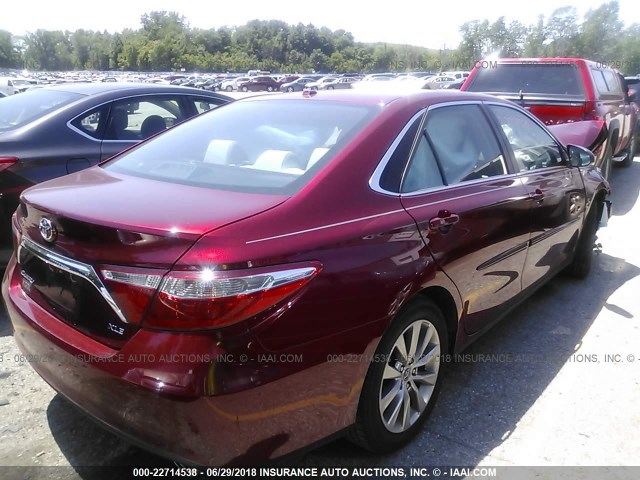 4T1BK1FKXFU567122 - 2015 TOYOTA CAMRY XSE/XLE 红色 照片 4