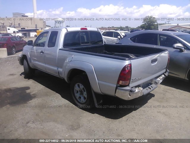 5TEUX42N66Z193714 - 2006 TOYOTA TACOMA ACCESS CAB SILVER photo 3