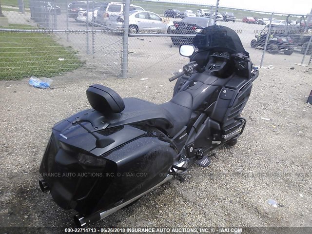 JH2SC6816DK000263 - 2013 HONDA GL1800 B BLACK photo 4