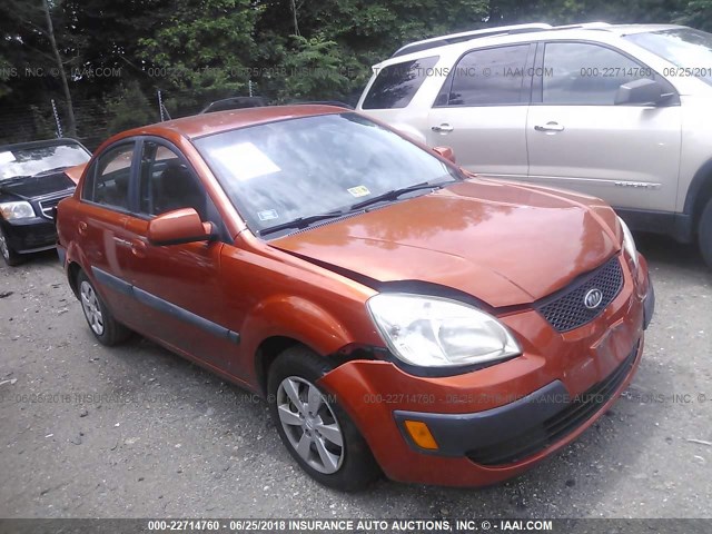 KNADE223X96514919 - 2009 KIA RIO LX/SX ORANGE photo 1