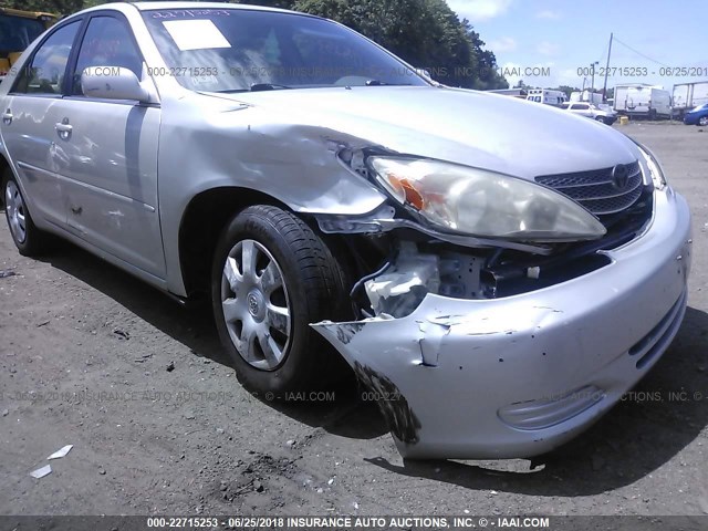 4T1BE32K13U650152 - 2003 TOYOTA CAMRY LE/XLE/SE ვერცხლისფერი ფოტო 6