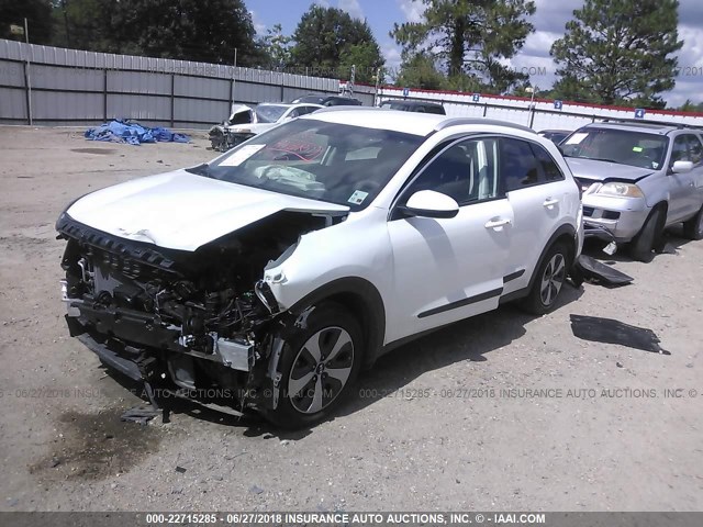 KNDCB3LC4H5087656 - 2017 KIA NIRO FE/LX WHITE photo 2