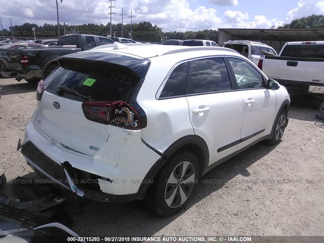 KNDCB3LC4H5087656 - 2017 KIA NIRO FE/LX WHITE photo 4