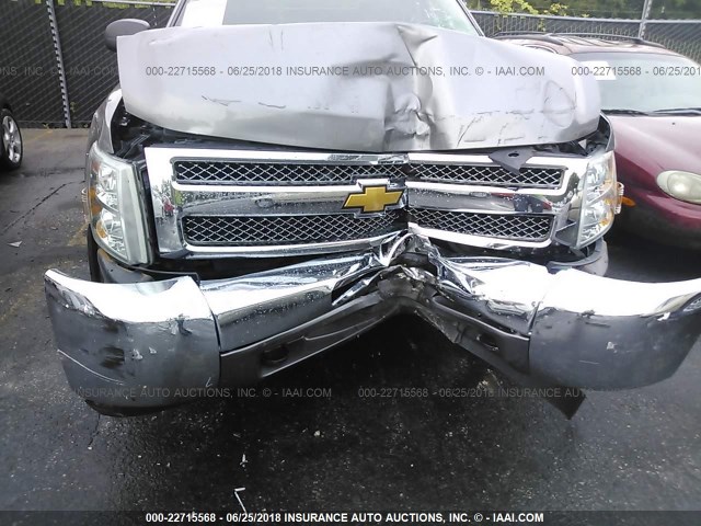 3GCPKSE76DG340233 - 2013 CHEVROLET SILVERADO K1500 LT GRAY photo 6