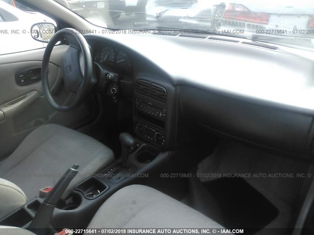 1G8ZH52831Z304740 - 2001 SATURN SL1 BLACK photo 5