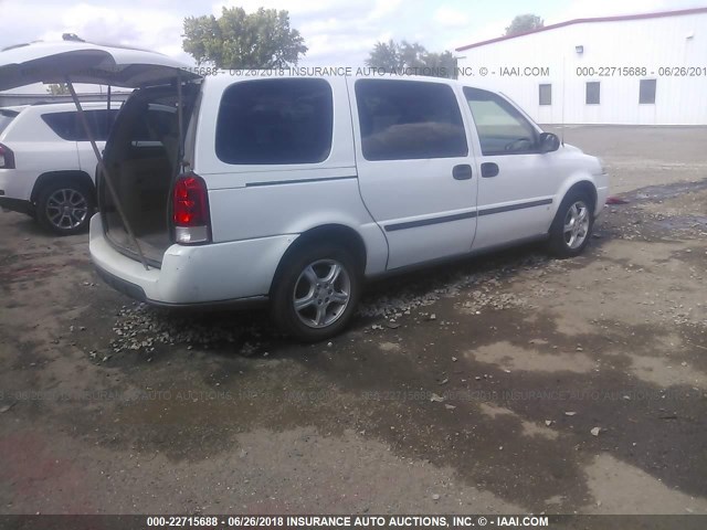 1GNDV23107D215410 - 2007 CHEVROLET UPLANDER LS თეთრი ფოტო 4