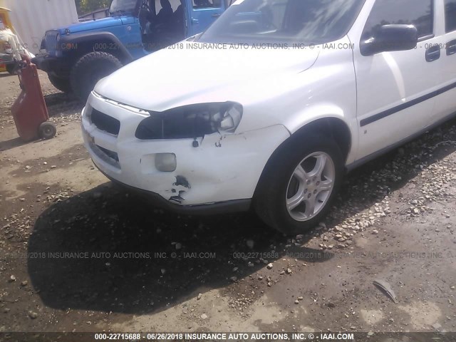 1GNDV23107D215410 - 2007 CHEVROLET UPLANDER LS თეთრი ფოტო 6
